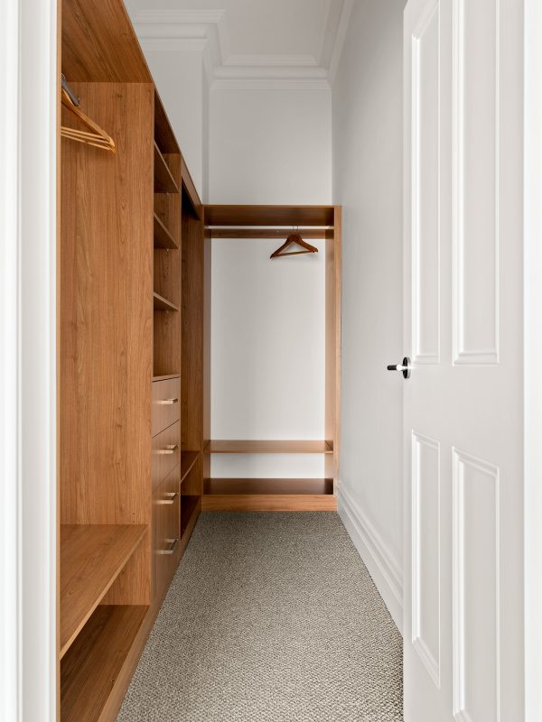 Lot4Joinery-Robes-2 Lot4Joinery-Robes-2